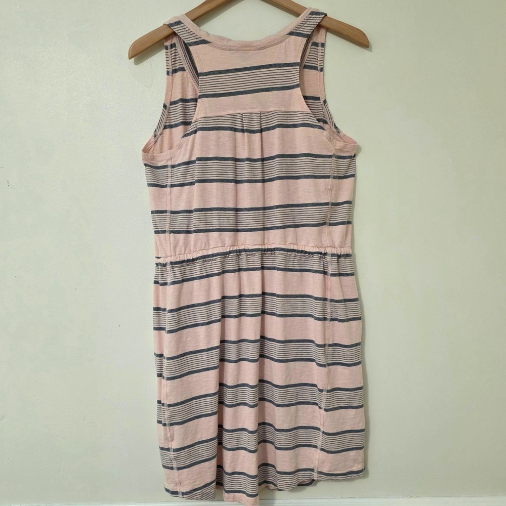 The North Face Sand Scape Tank Dress Sz L Pink Stripe Outdoor Hiking Pocket - Picture 4 of 13